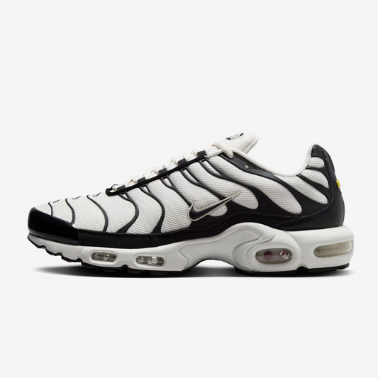 NIKE AIR MAX PLUS TN PANDA